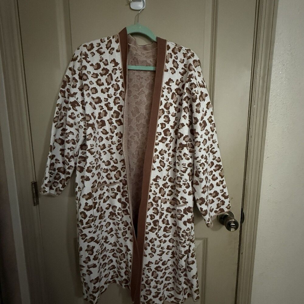 Women's Cheetah Leopard Print Cardigan Duster Kimono Open Front  Pockets L